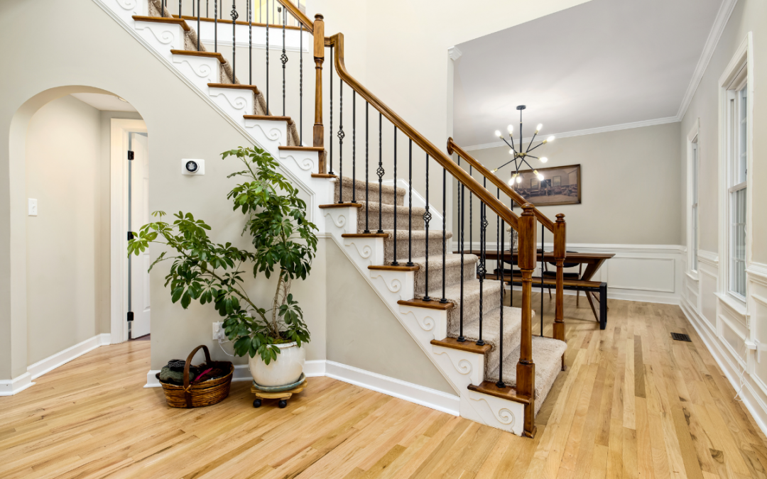 Nettoyage énergétique maison : conseils efficaces pour purifier votre intérieur des énergies